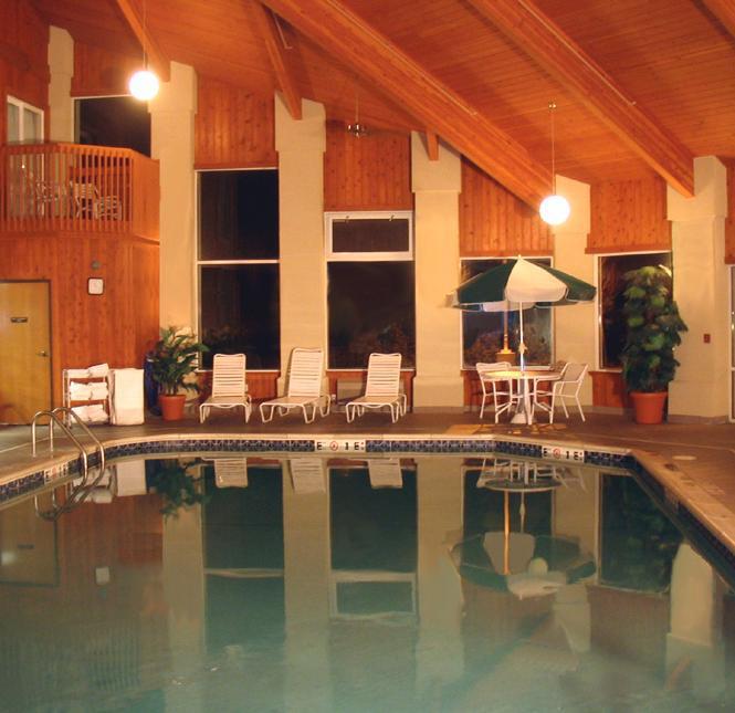 Ten Pin Inn & Suites Моузъс Лейк Съоръжения снимка